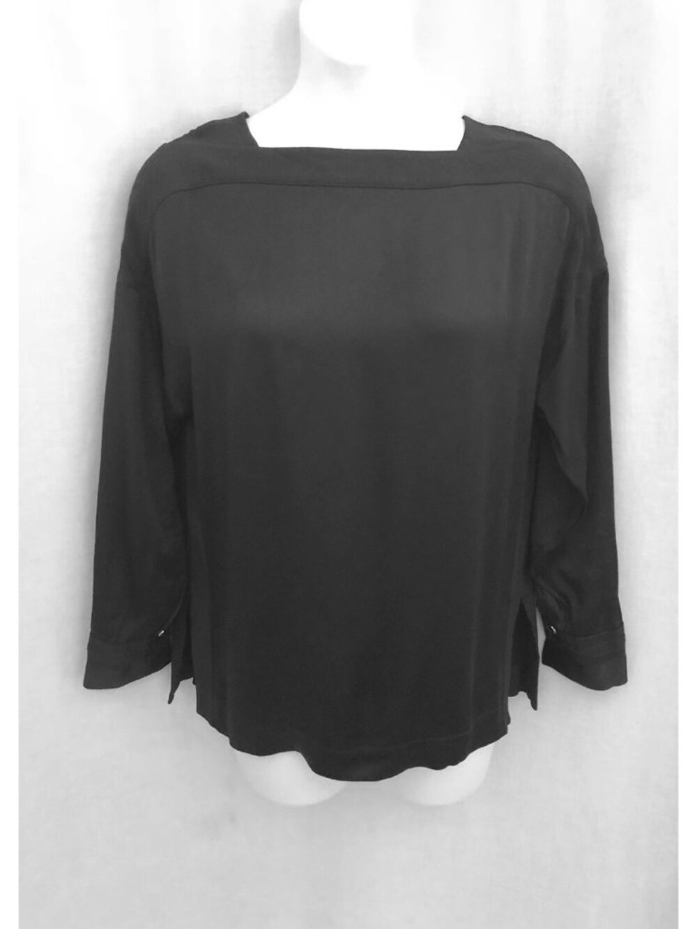 Amanda Wakeley Black Satin Crepe Pleat Sleeve Shirt Size Large